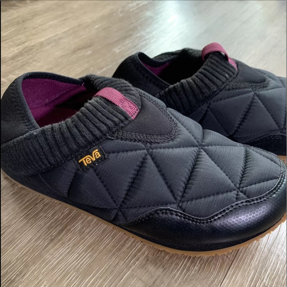 Teva Ember Moc Slippers - Women's 7